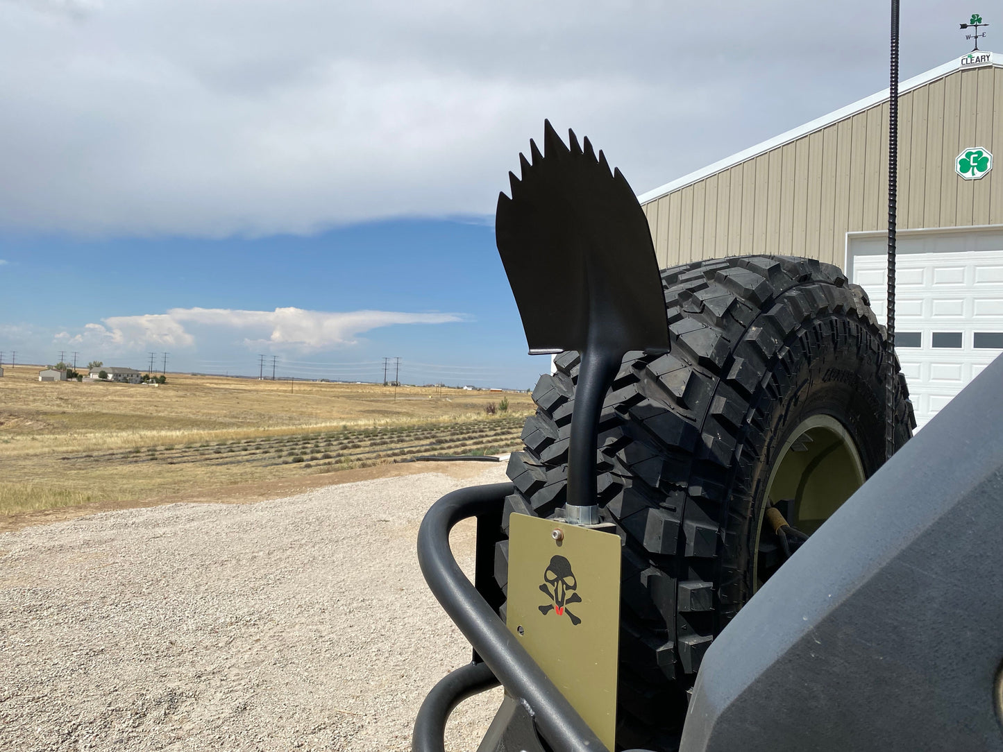 Krazy Beaver Shovel (Black Textured Head / Yellow Handle)