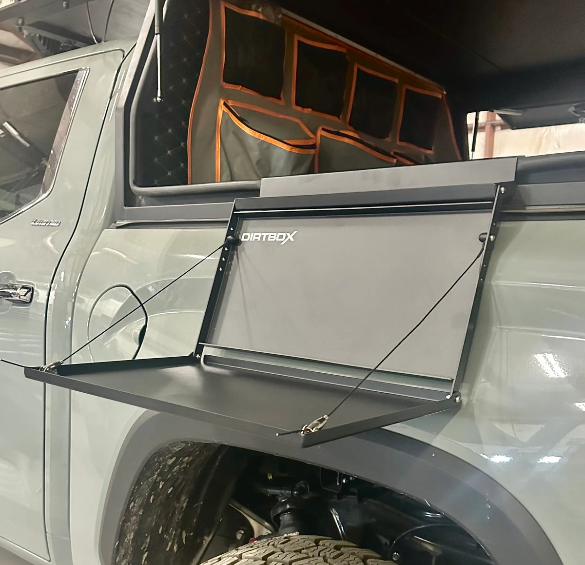Hitch Hiker Folding Table Dirtbox Overland