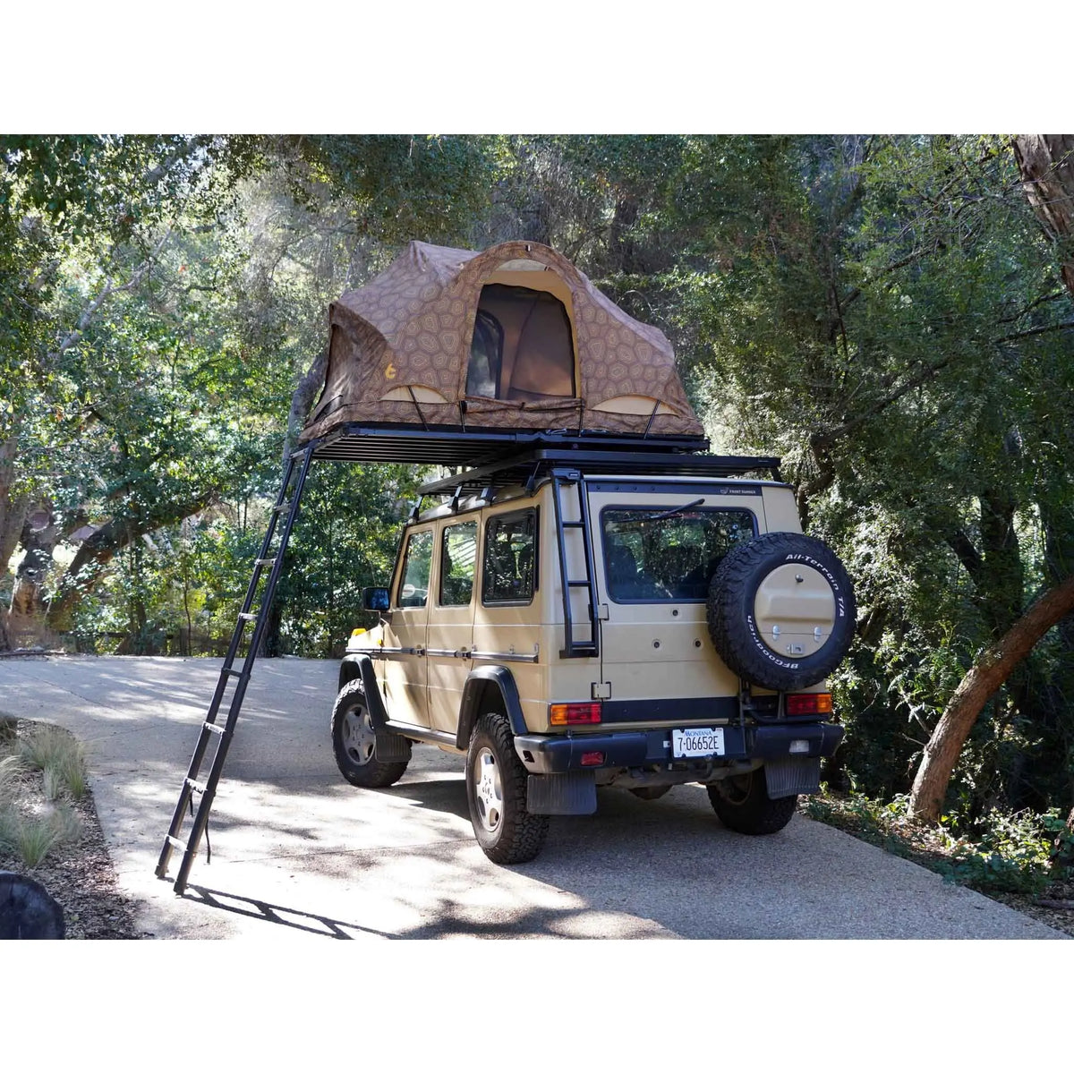 REV ROOF TOP TENT X (shellter) C6 Outdoor
