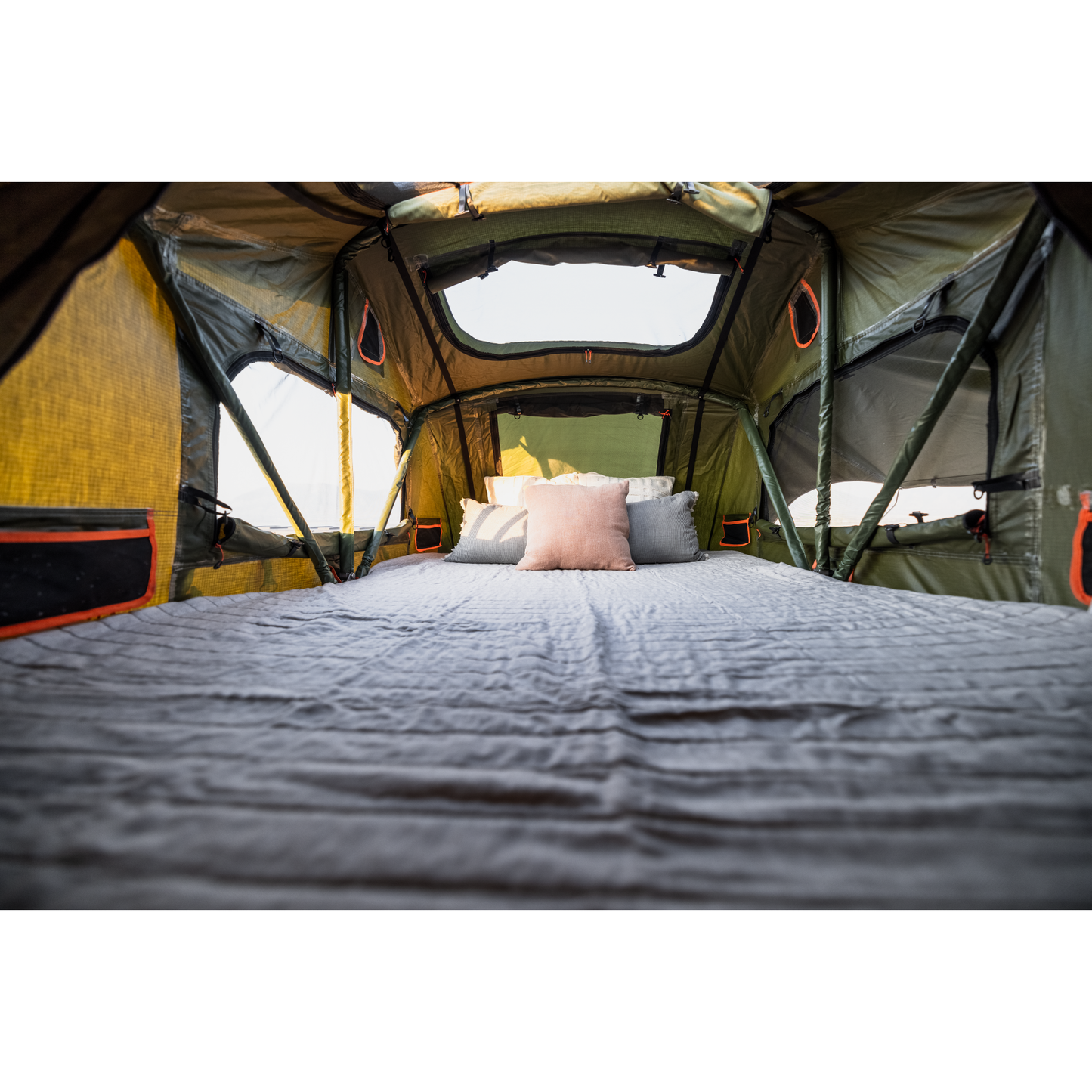 The Vagabond Rooftop Tent