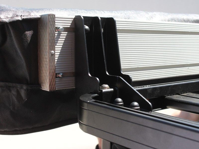front-runner-bat-wing-manta-wing-bracket-RRAC074-6.jpg