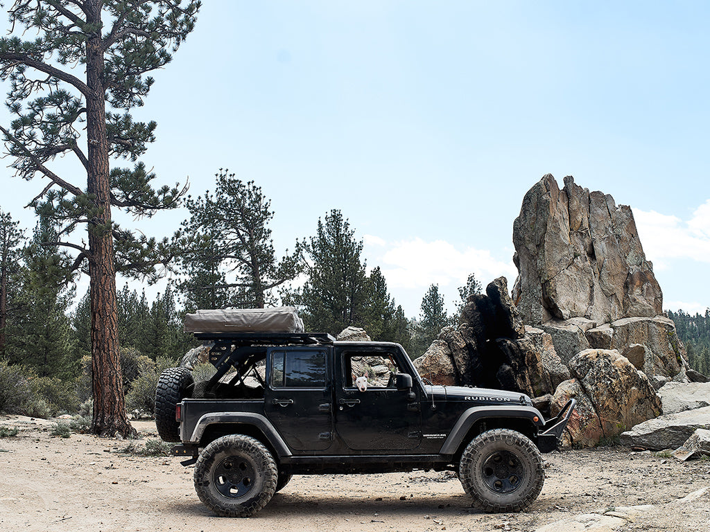 Jeep Wrangler JK 4 Door (2007-2018) Extreme Slimline II 1/2 Roof Rack Kit Front Runner