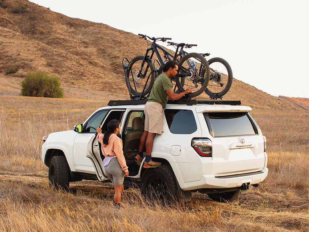 Toyota 4Runner (5th Gen) (2010-Current) Slimsport Roof Rack Kit Front Runner