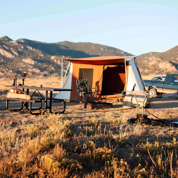 CAR CAMPING