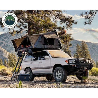 Bushveld Hard Shell Roof Top Tent