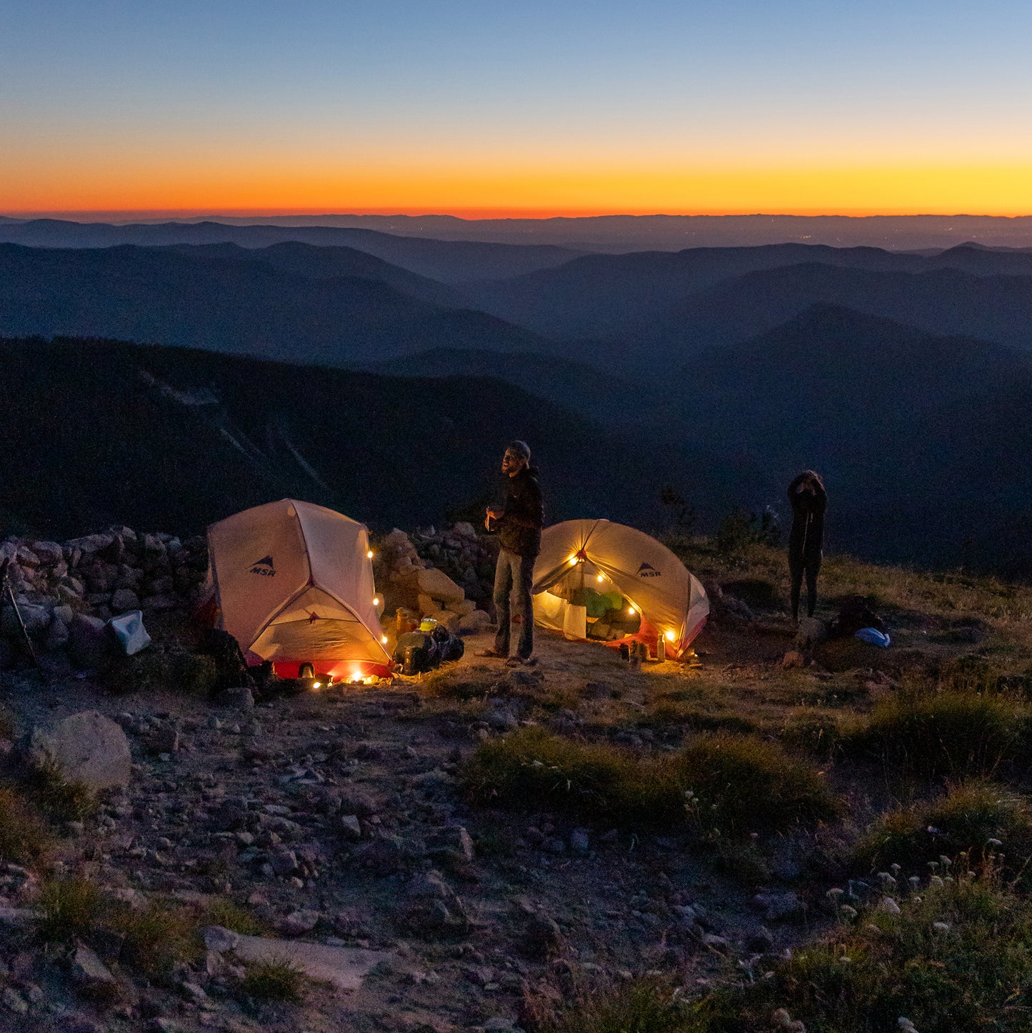 Solar String 18' Portable String Lights & Mobile Charger