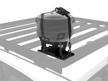 Potjie Pot/Dutch Oven Carrier Front Runner