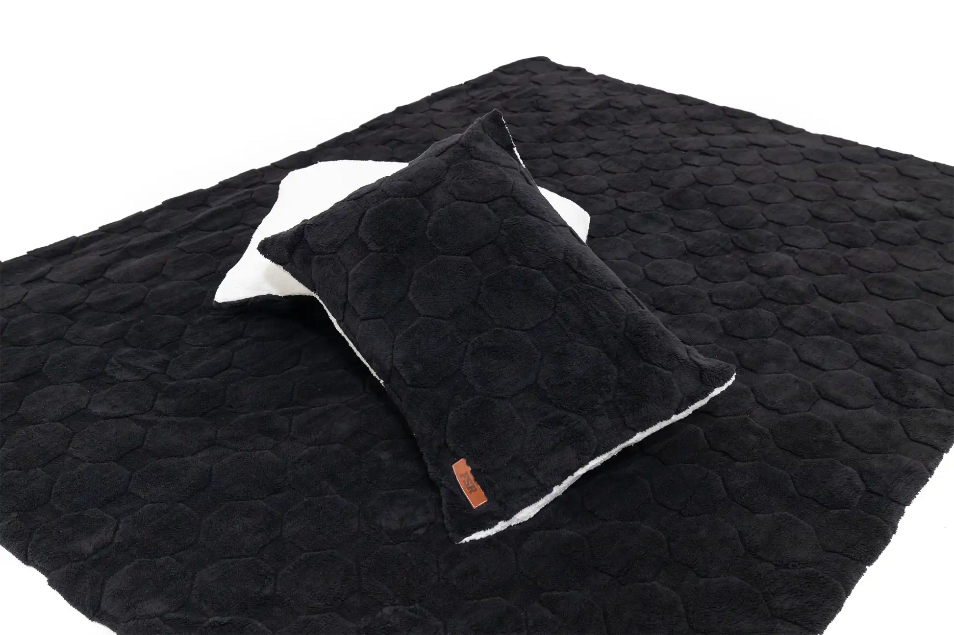 Cloud Comforter & Pillow Case Set Freespirit Recreation