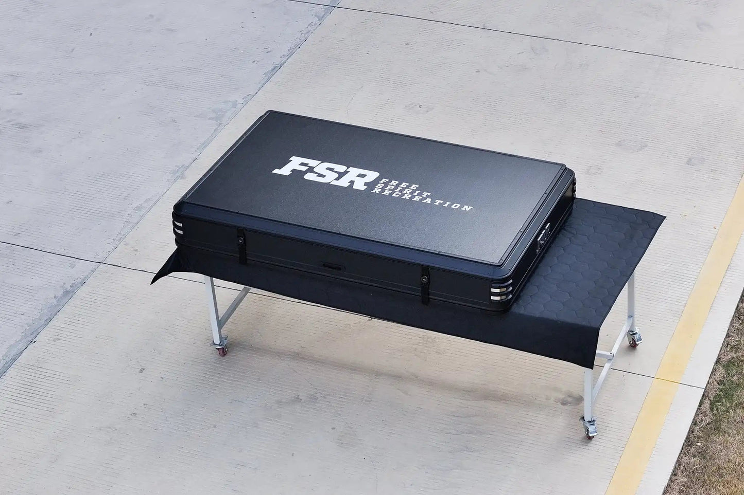 Kali King - Rooftop Tent Freespirit Recreation