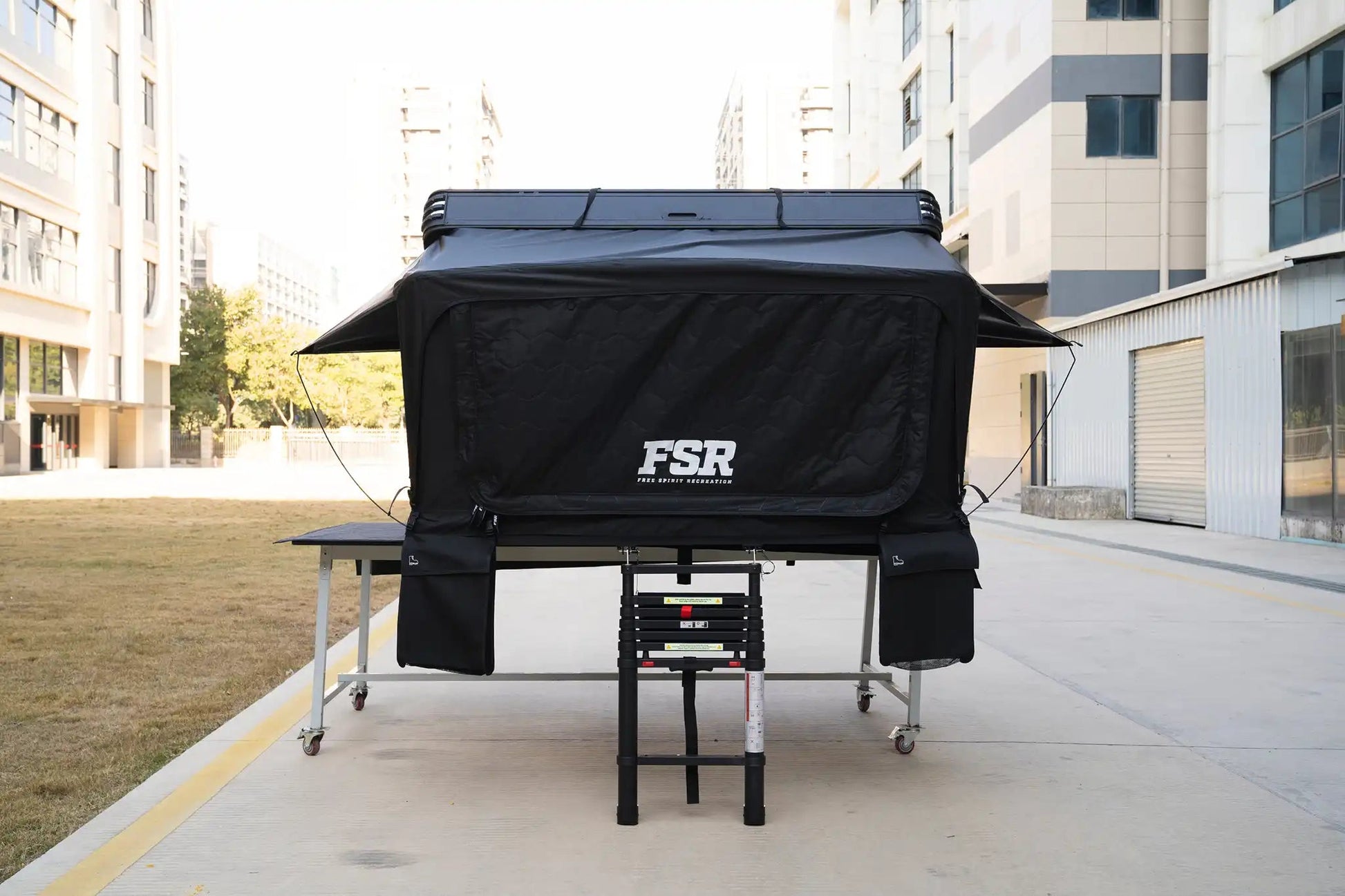Kali King - Rooftop Tent Freespirit Recreation