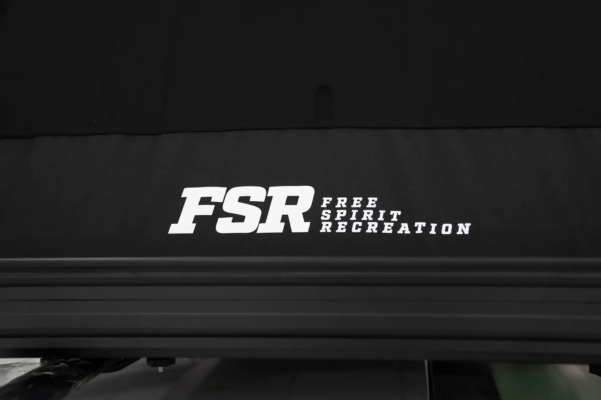 Nova Standard - Rooftop Tent Freespirit Recreation