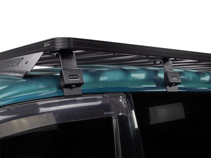 Mitsubishi Delica Space Gear L400 (1994-2007) Slimline II Roof Rack Kit Front Runner
