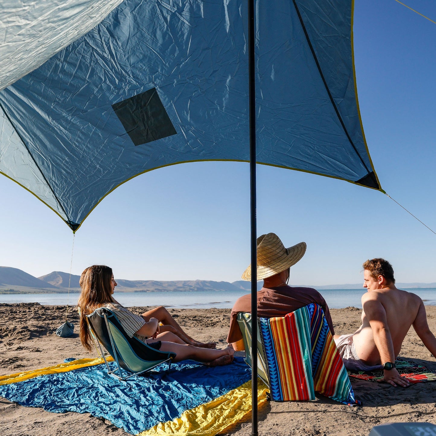 ShadeCaster 4 Person Sunshade
