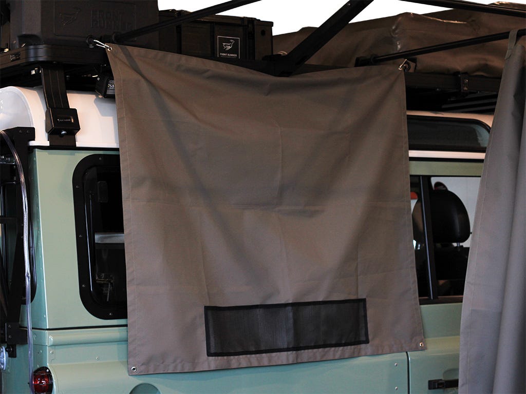 Shower Cubicle Curtain / Caddy Front Runner