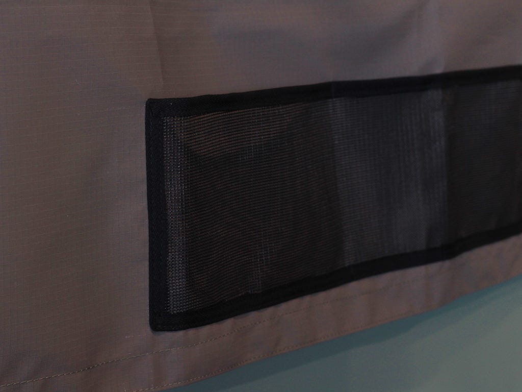 Shower Cubicle Curtain / Caddy Front Runner
