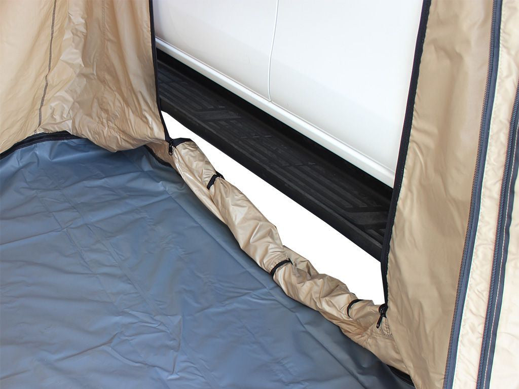 tent032_7.jpg