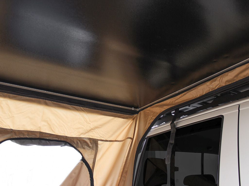tent032_6.jpg