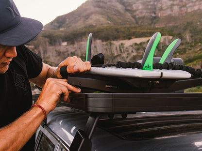 Pro Surfboard, Windsurf AND Paddle Board Carrier Front Runner